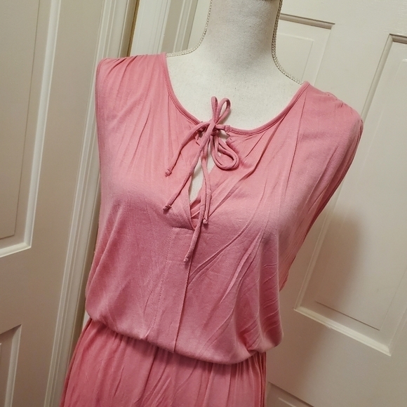 H&M Pink Knit Sleeveless Summer Dress Size Medium - Picture 2 of 10
